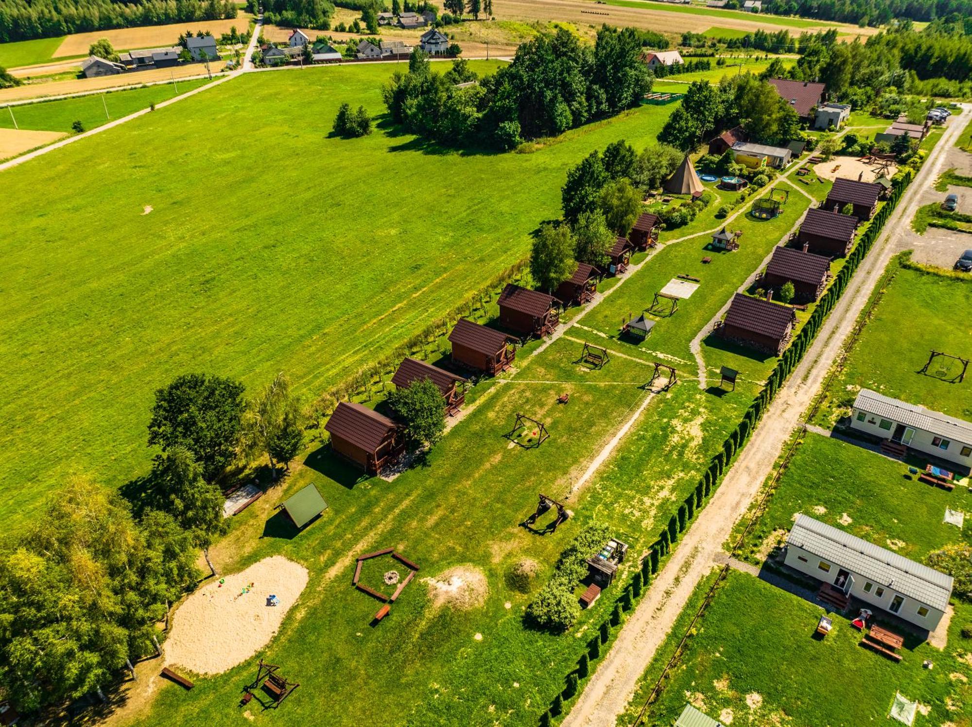 Villa Siedlisko Carownica Family & Wellness à Lechów Extérieur photo